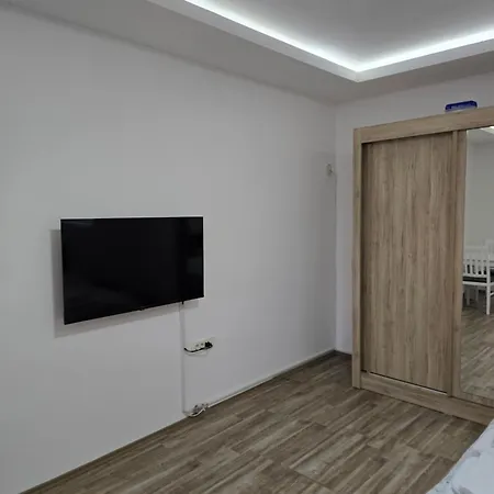 Tolosi Апартаменты Подгорица